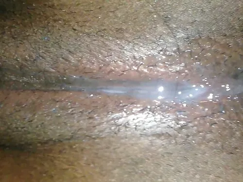 હાથકડી પહેરેલી શ્યામ ...